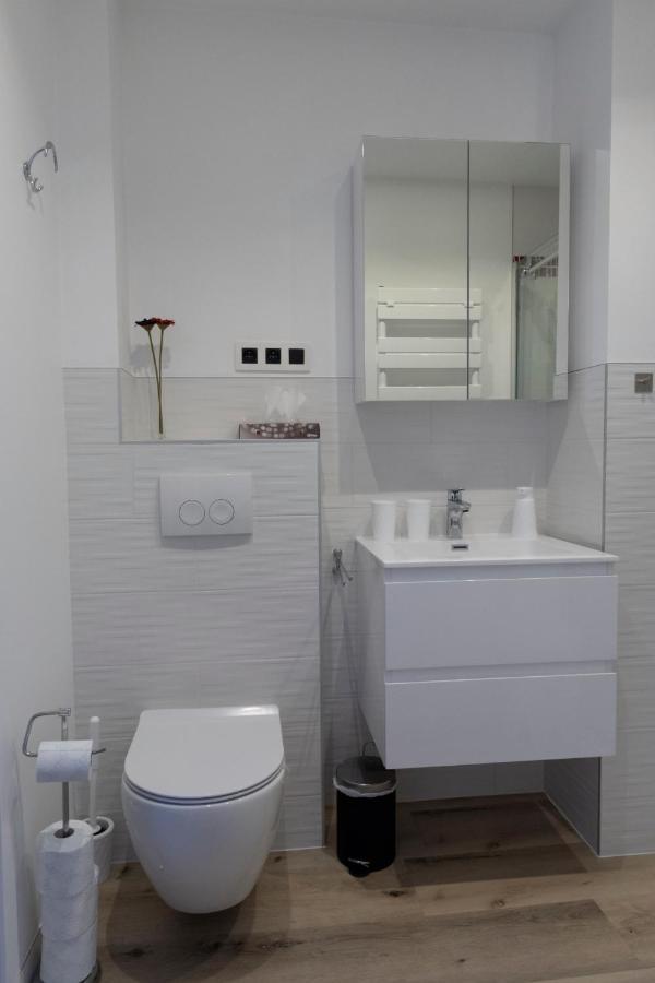 Modern Duplex With Garden Appartement Brussel Buitenkant foto